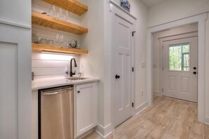 Interior - 6BR/4BA Home - BRAND NEW, Event Home, Heart of OKI, Sleeps 14 (Oak Island)