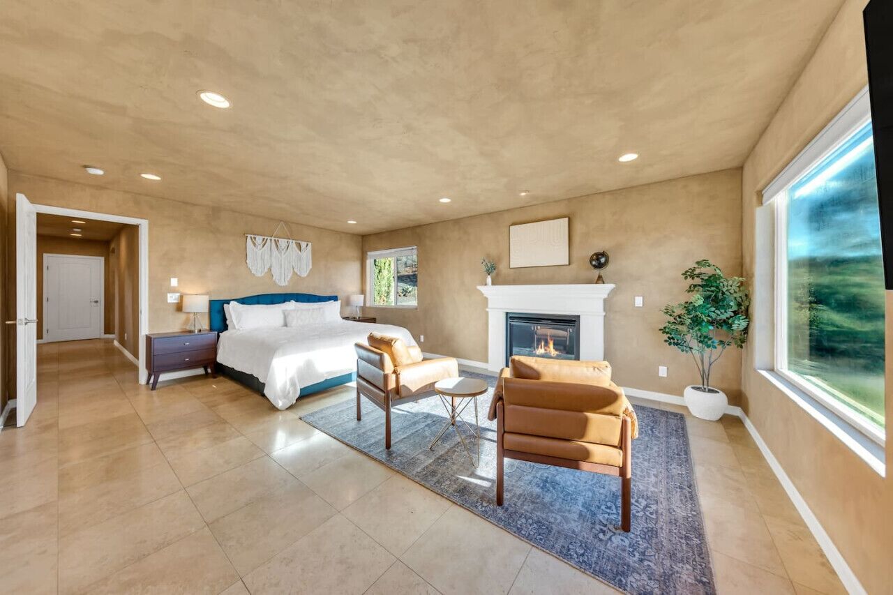 3 bedrooms, free WiFi, bed sheets