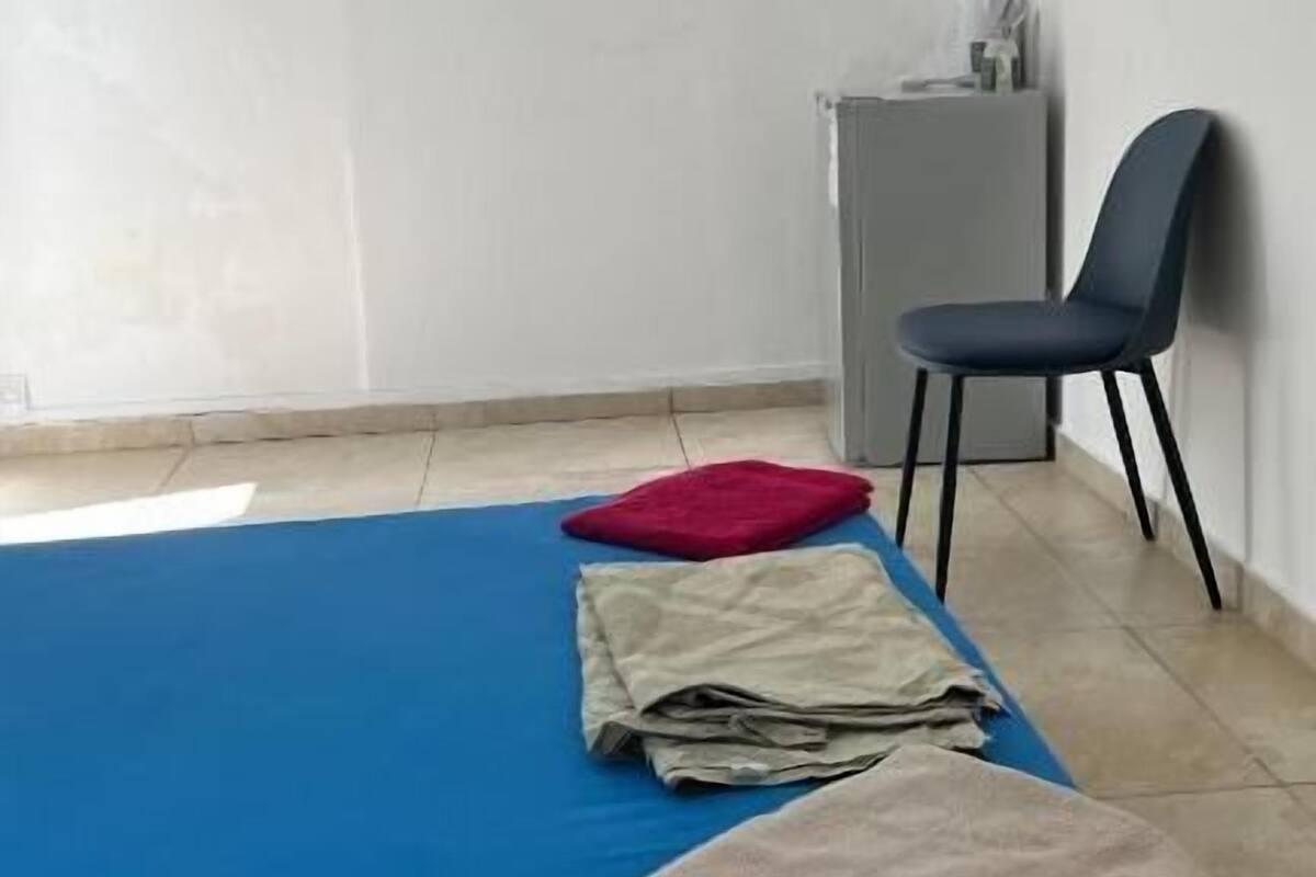 basic double room | free wifi, bed sheets