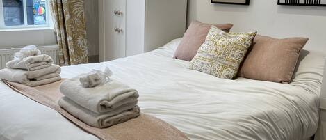 1 室のベッドルーム、インターネット