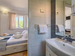 4 Schlafzimmer, WLAN, Bettwäsche