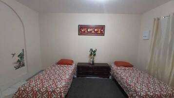 Basic Double or Twin Room, Multiple Beds | Individually decorated, individually furnished, blackout curtains