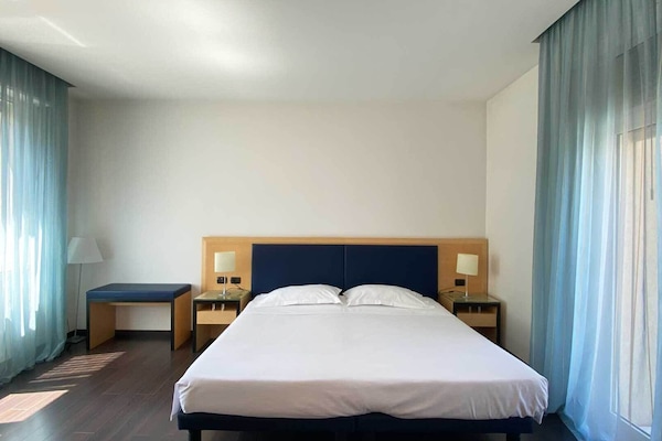 Standard Double Room, 1 Double Bed | Down comforters, desk, soundproofing, free WiFi