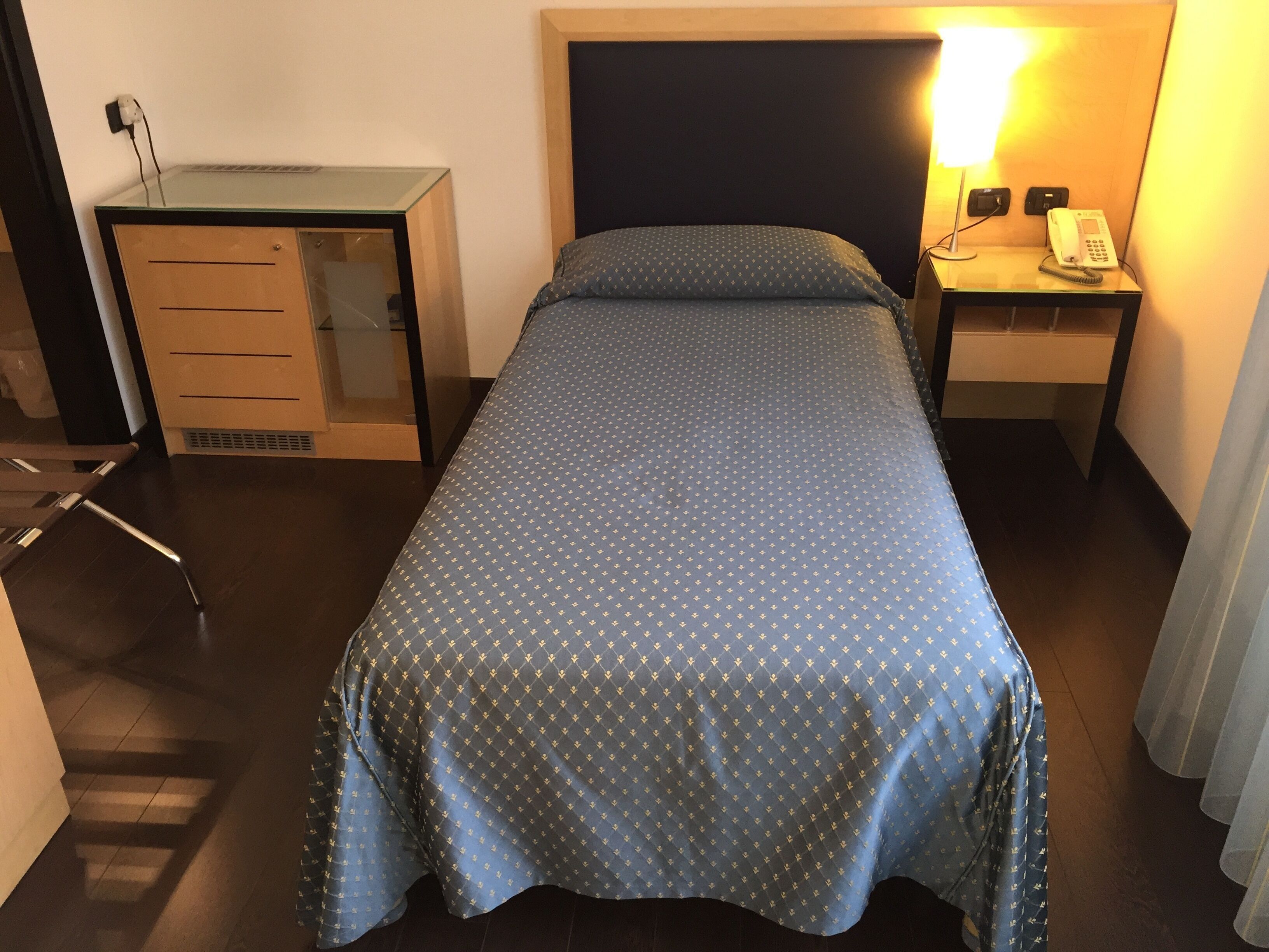 Down comforters, desk, soundproofing, free WiFi