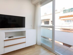 Interior - Industria by Interhome (Palamós)