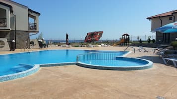 Alberca al aire libre