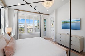 5 chambres, fer et planche à repasser, accès au Wi-Fi (inclus)