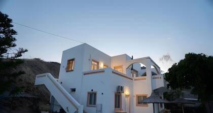 Ferienwohnung "One-Bedroom Kallithea" mit Meerblick, 2 Gemeinschaftsterrassen und WLAN