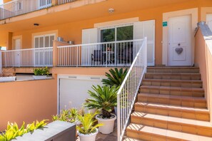 Exterior detail - Holiday Home 'Eulalia Beach' with Private Terrace, Wi-Fi and Air Conditioning (Can Picafort)