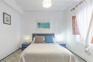 2 quartos, Wi-Fi de cortesia, roupa de cama