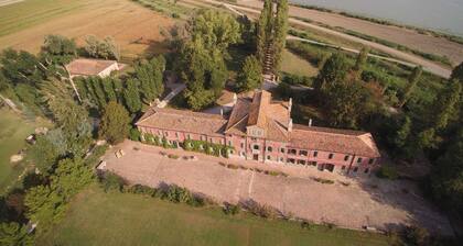 'Tenuta Ca' Zen - Cottage Casetta' with Shared Pool, Wi-Fi and Air Conditioning