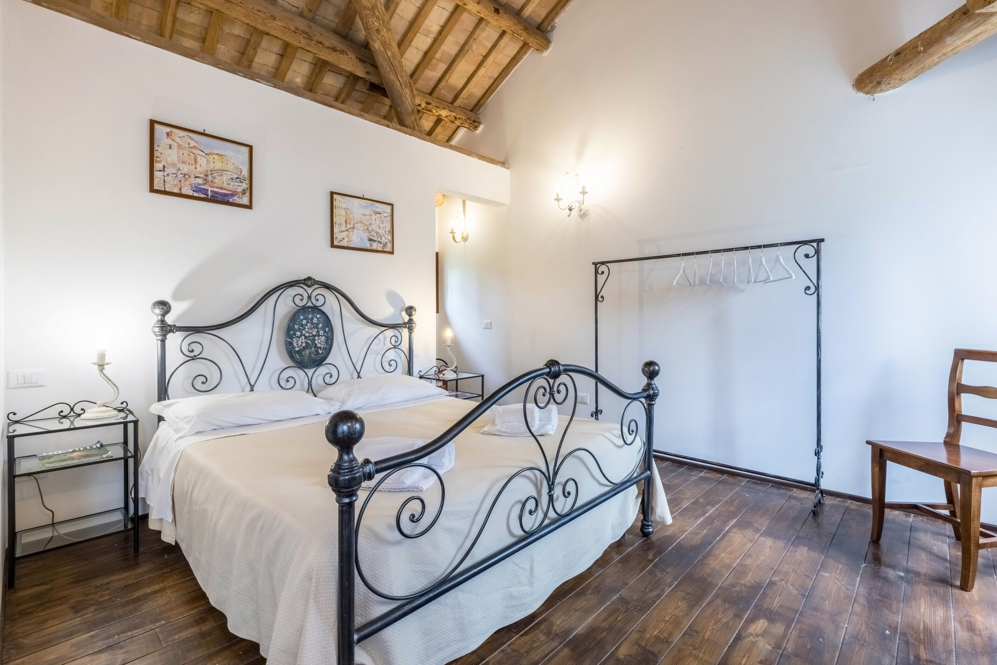 2 chambres, Wi-Fi gratuit, draps fournis