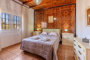 3 多间卧室、免费 WiFi、床单