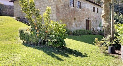 Holiday Home 'Do Sobreiro' with Mountain View, Private Pool and Wi-Fi