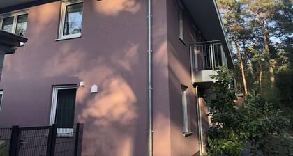 Ferien-Apartment mit Balkon - Stadtgrenze zu Berlin
