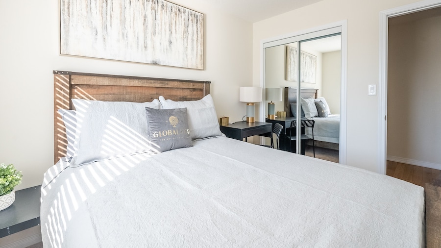 New 3BR Townhouse, Minutes to Niagara Falls and Brock University by GLOBALSTAY