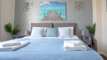 2 bedrooms, iron/ironing board, free WiFi, bed sheets