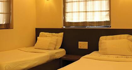 Twin Room with City View.