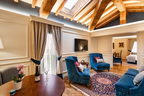 Vila, para fumantes | 6 quartos, acesso à internet de alta velocidade