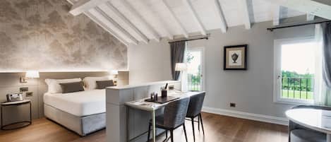 Villa, accessible aux personnes à mobilité réduite, fumeur | 5 chambres, accÚs à Internet haute vitesse