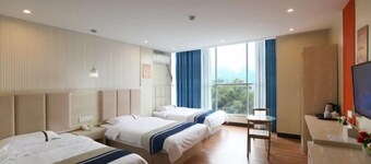 Jinxiu Holiday Hotel