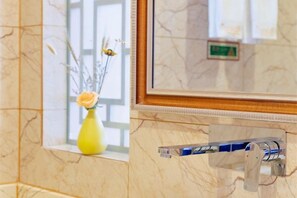 Unclassified image, 3 of 19, button - Polaris International Hotel (Ledong)