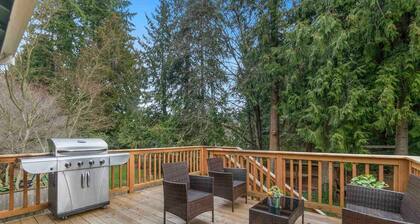 Cozy Bremerton Residential Oasis!