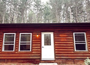 Exterior detail - Wilderness Escape: Entire Adirondack Campground (Russell)