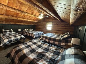 2 Schlafzimmer, Bügeleisen/Bügelbrett, Reisekinderbett, kostenloses WLAN