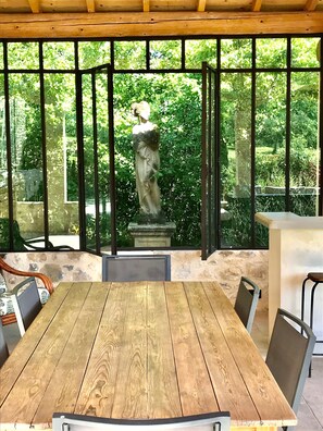 Exterior - Sagnac 595 (Rochefort-en-Valdaine)