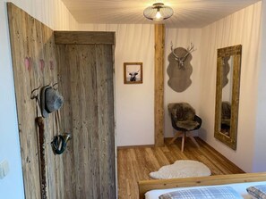 1 chambre, coffre-fort, lit de bébé portatif, accès au Wi-Fi (inclus)