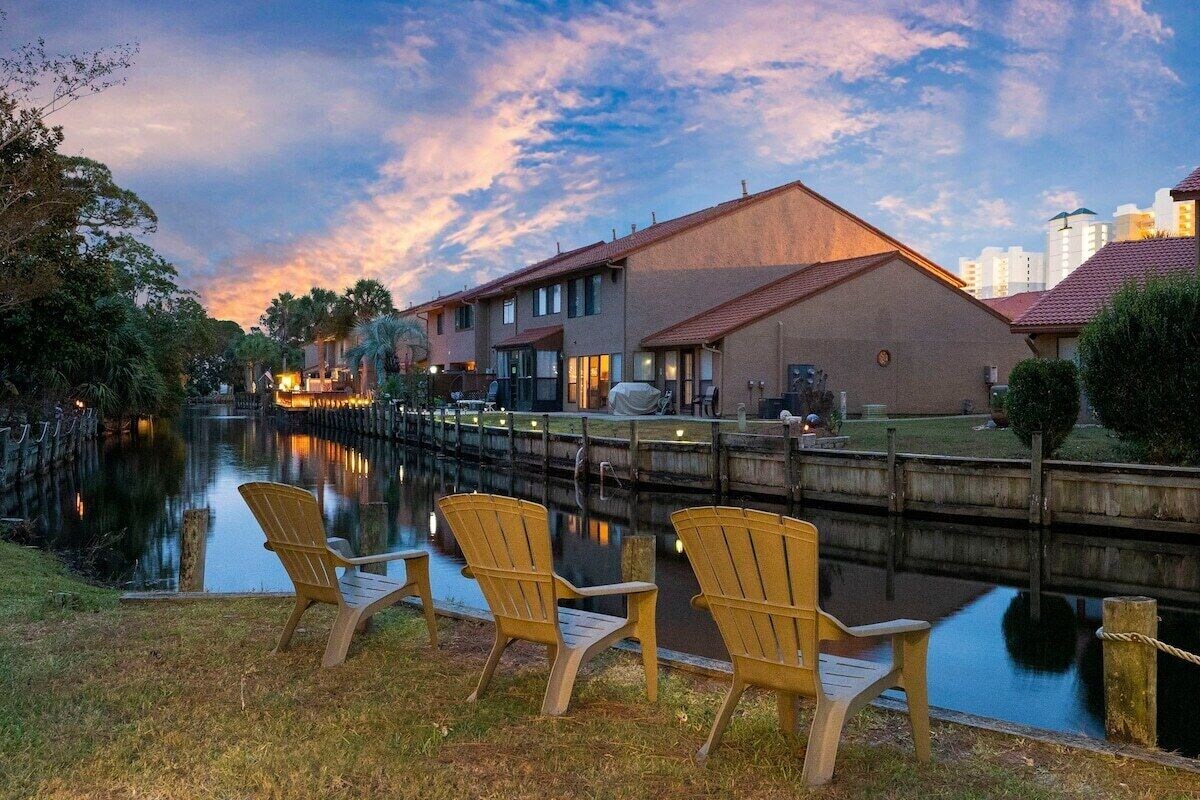Spring Special Relax Patio Canal View Ocean Pool