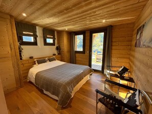 5 chambres, fer et planche à repasser, Wi-Fi gratuit