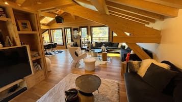 Fernseher, Stereoanlage