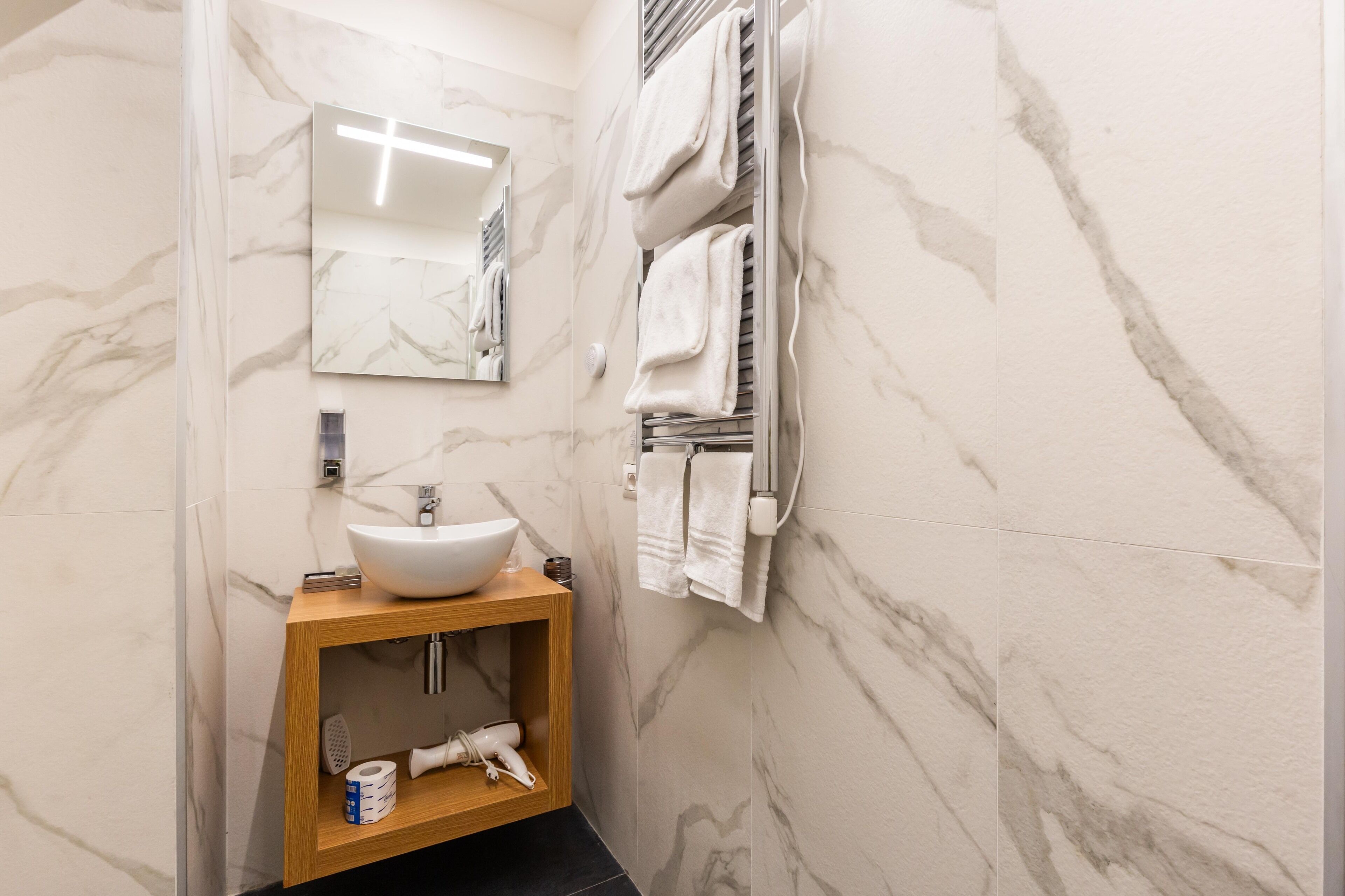 Foto - Cavour LR Collection