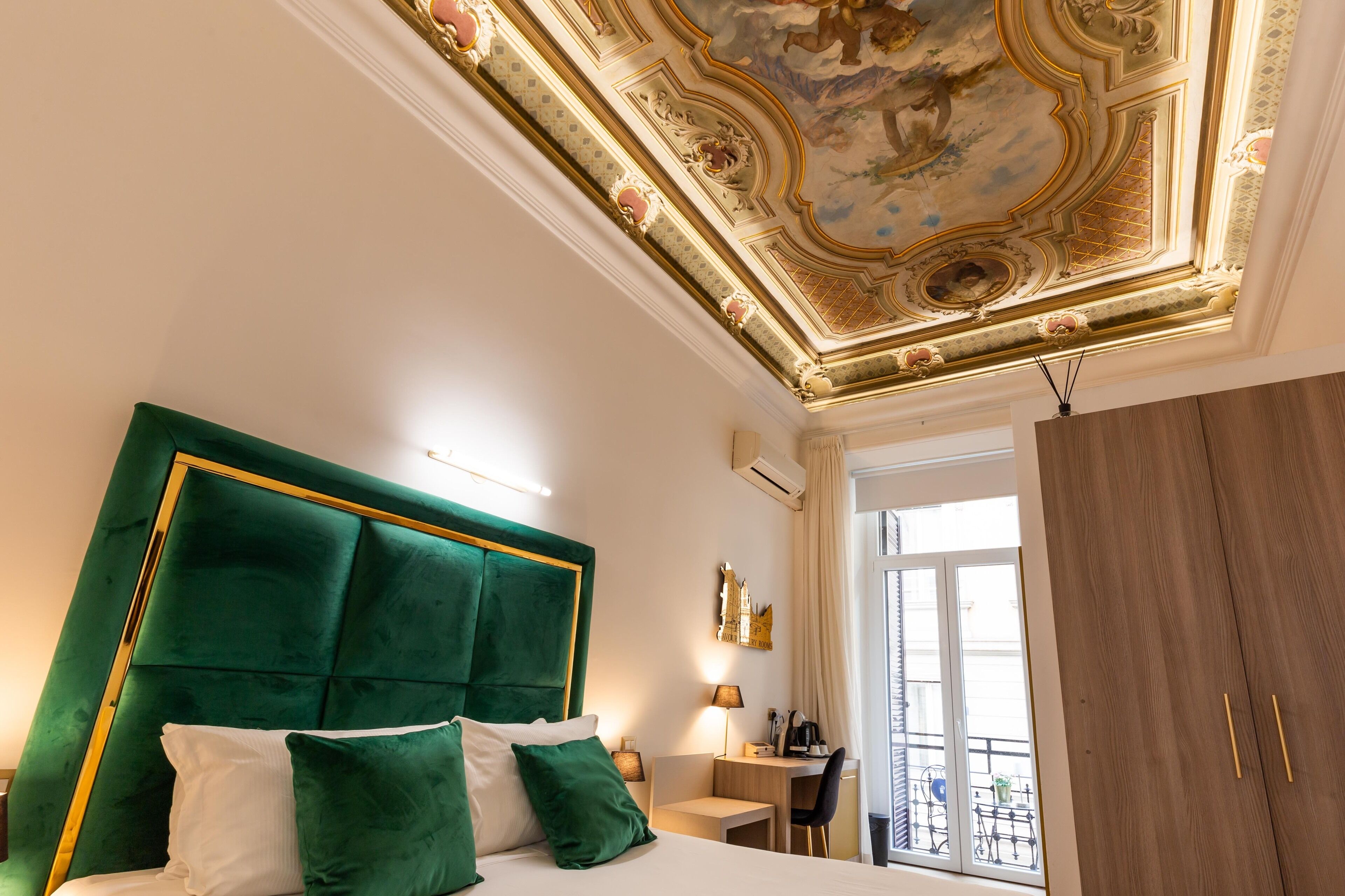 Foto - Cavour LR Collection