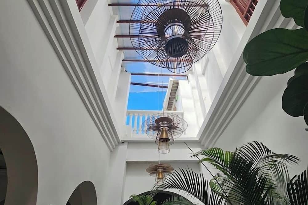 HOTEL CASA AGUSTINA