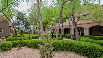 Enceinte de lâhĂ©bergement