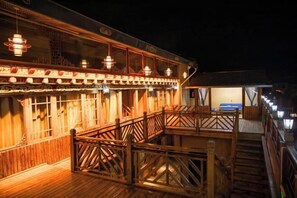 Interior - Spring Breeze Inn (Shangri-La)