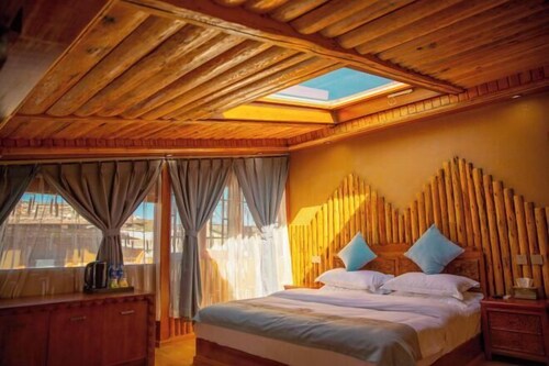 Spring Breeze Inn