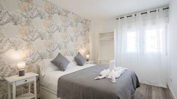 2 slaapkamers, een strijkplank/strijkijzer, gratis wifi