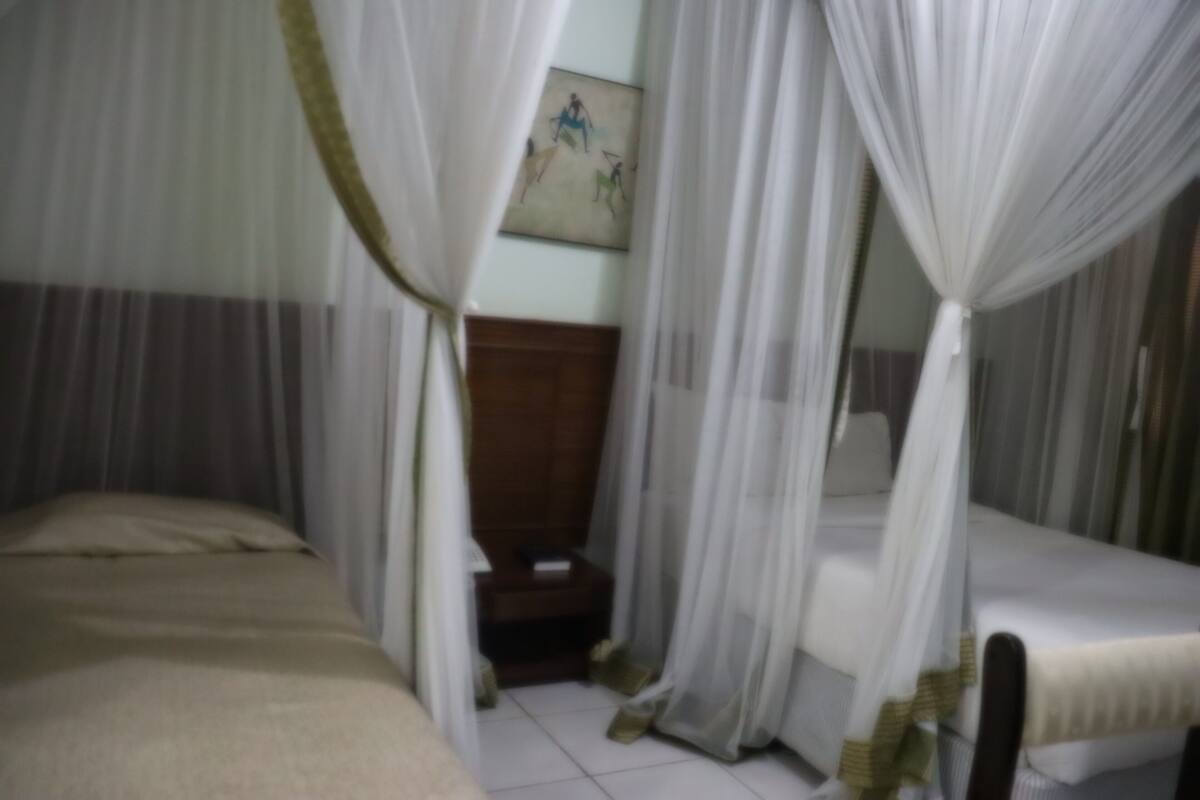 In-room safe, individually decorated, individually furnished, desk