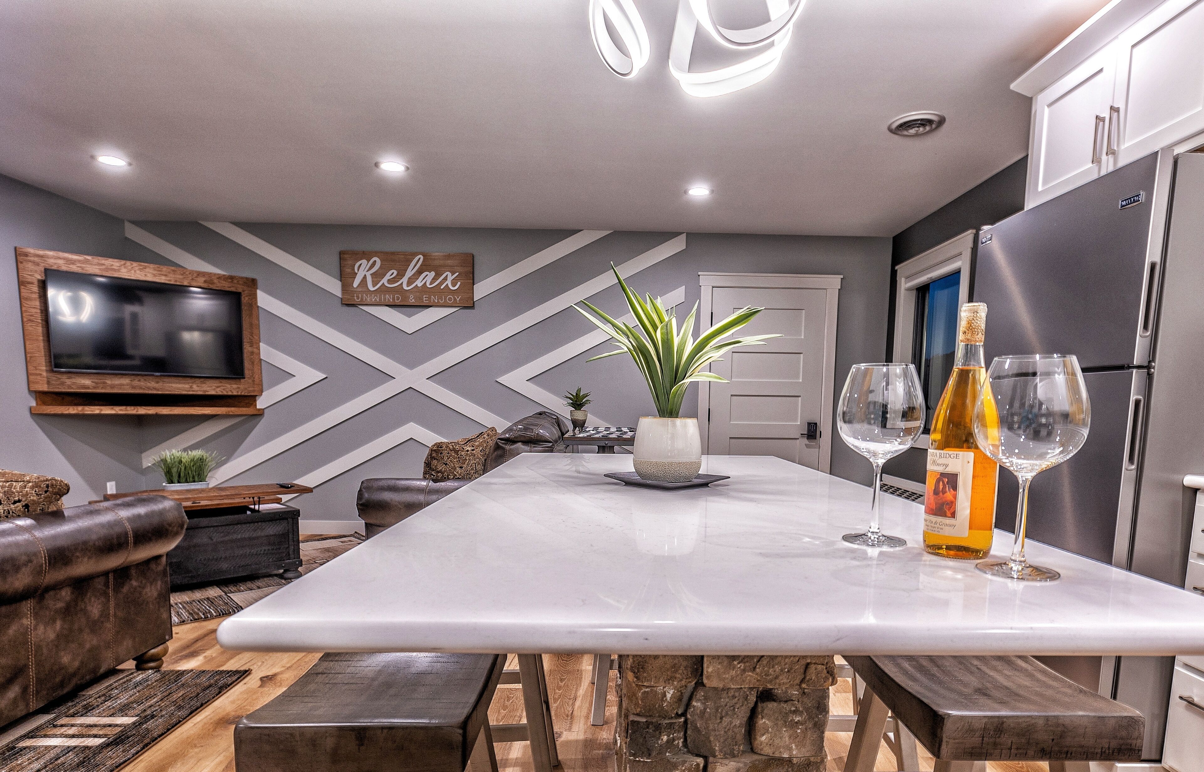 Relaxing, 3 Bedroom 2 Bath Country Condo