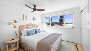 1 chambre, fer et planche à repasser, Wi-Fi gratuit, draps fournis