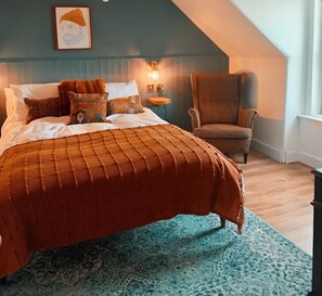 2 bedrooms, iron/ironing board, travel cot, free WiFi