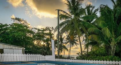 Oceanview Villa w/private pool; near restaurants & entertainment