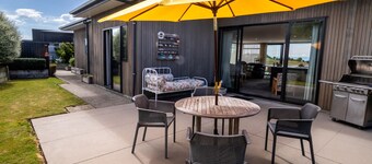 Number One Bach - Kaiteriteri Holiday Home