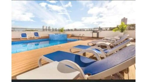 Spacious apartment. Via España with 3 bedrooms and 2 bathrooms.