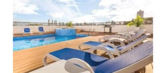 Spacious apartment. Via España with 3 bedrooms and 2 bathrooms.