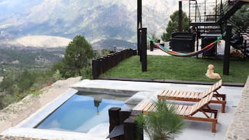2 outdoor pools, pool umbrellas, sun loungers